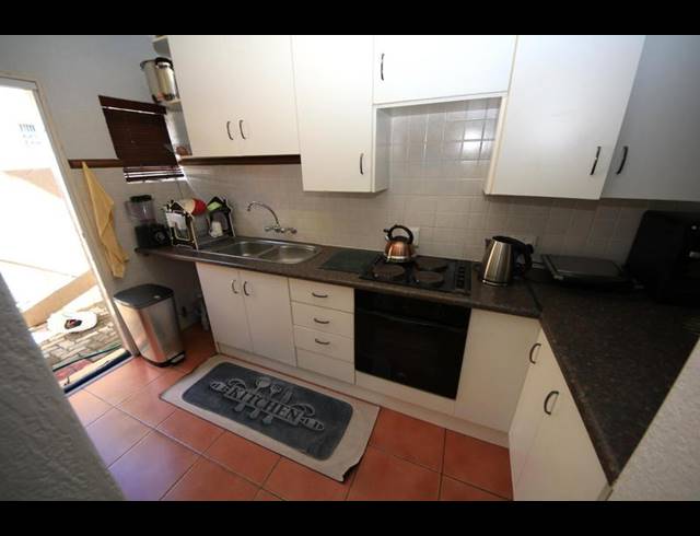 2 BEDROOM PROPERTY TO RENT IN SUNNINGHILL